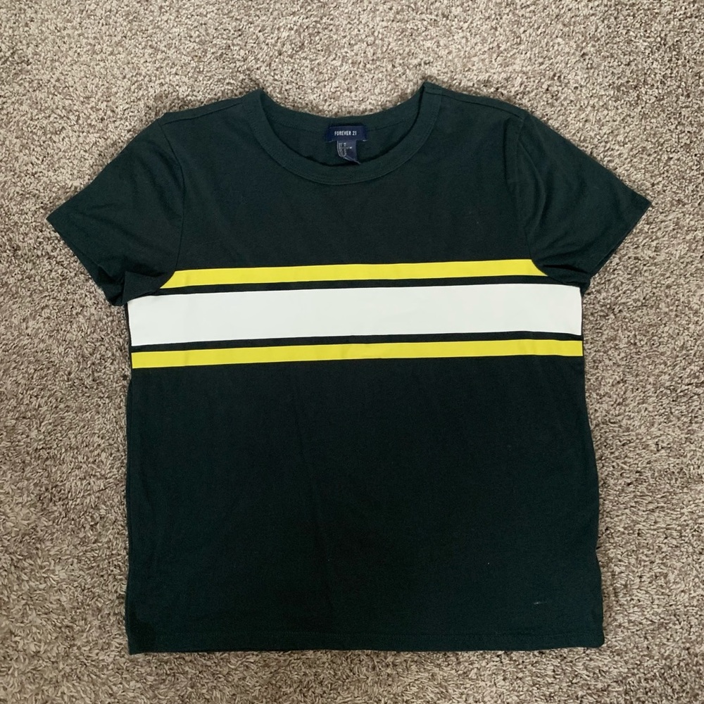 Forever 21 T-Shirt - Picture 3 of 5